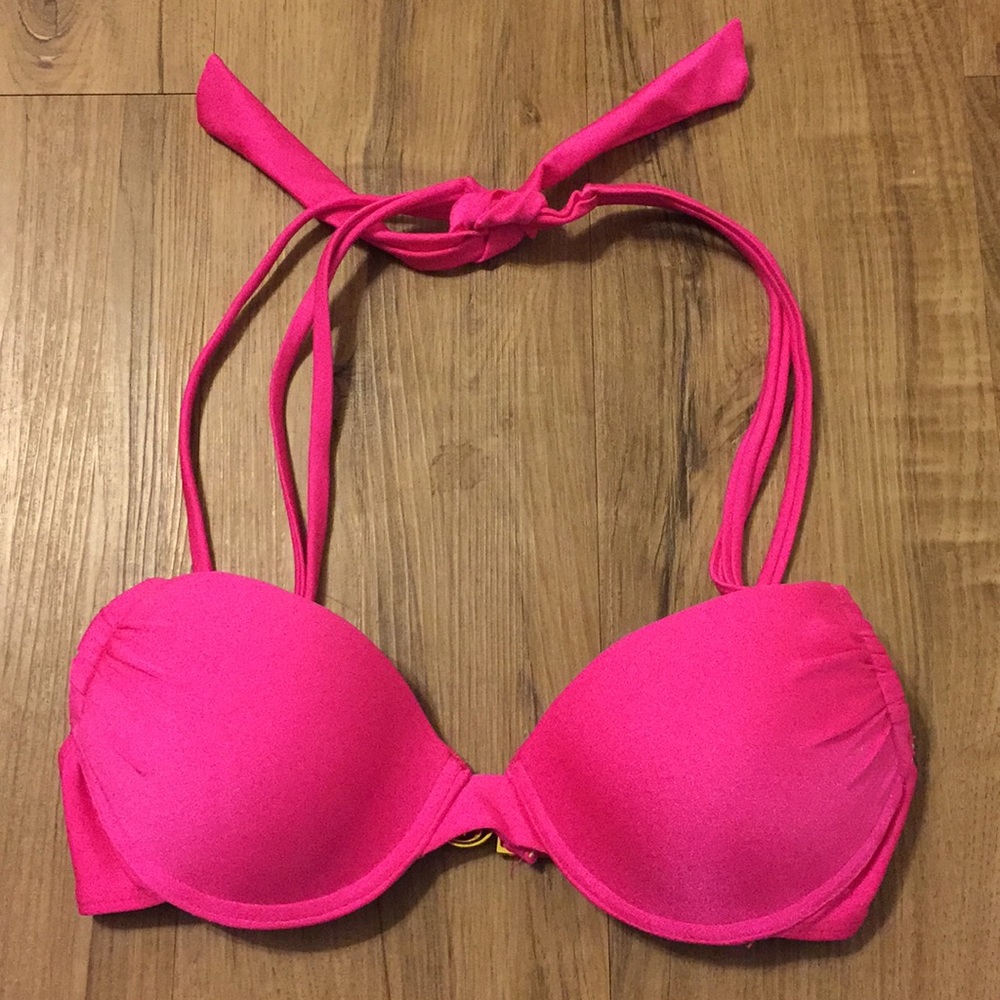 💕 VS Pink Bikini Top [Free with Bundle Purchase!]